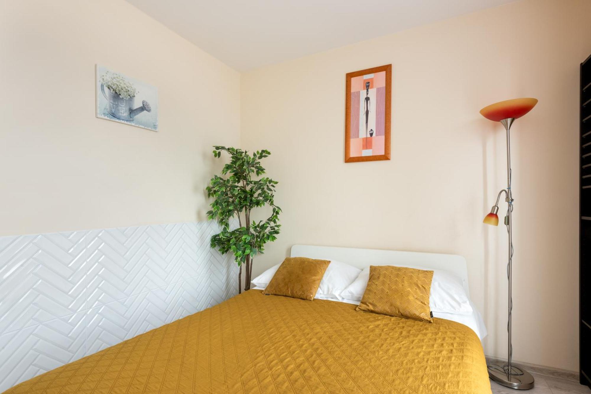 Cozy Modern Apartment Astoria Magic Orange Old Town Krakkó Kültér fotó